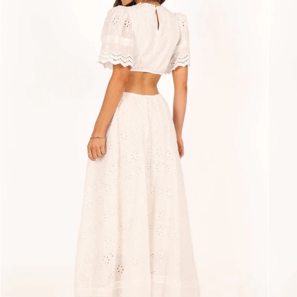 MERLETTO CUT OUT MAXI DRESS - WHITE - Picture 2 of 5